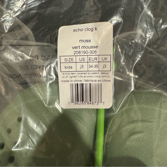 NWT Crocs Kids Echo Clog in Moss - Size: J3 - Picture 12 of 12